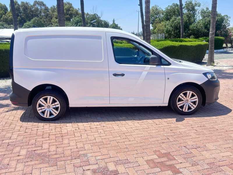 2021 Volkswagen Caddy 2,0L 2021 Cyprus