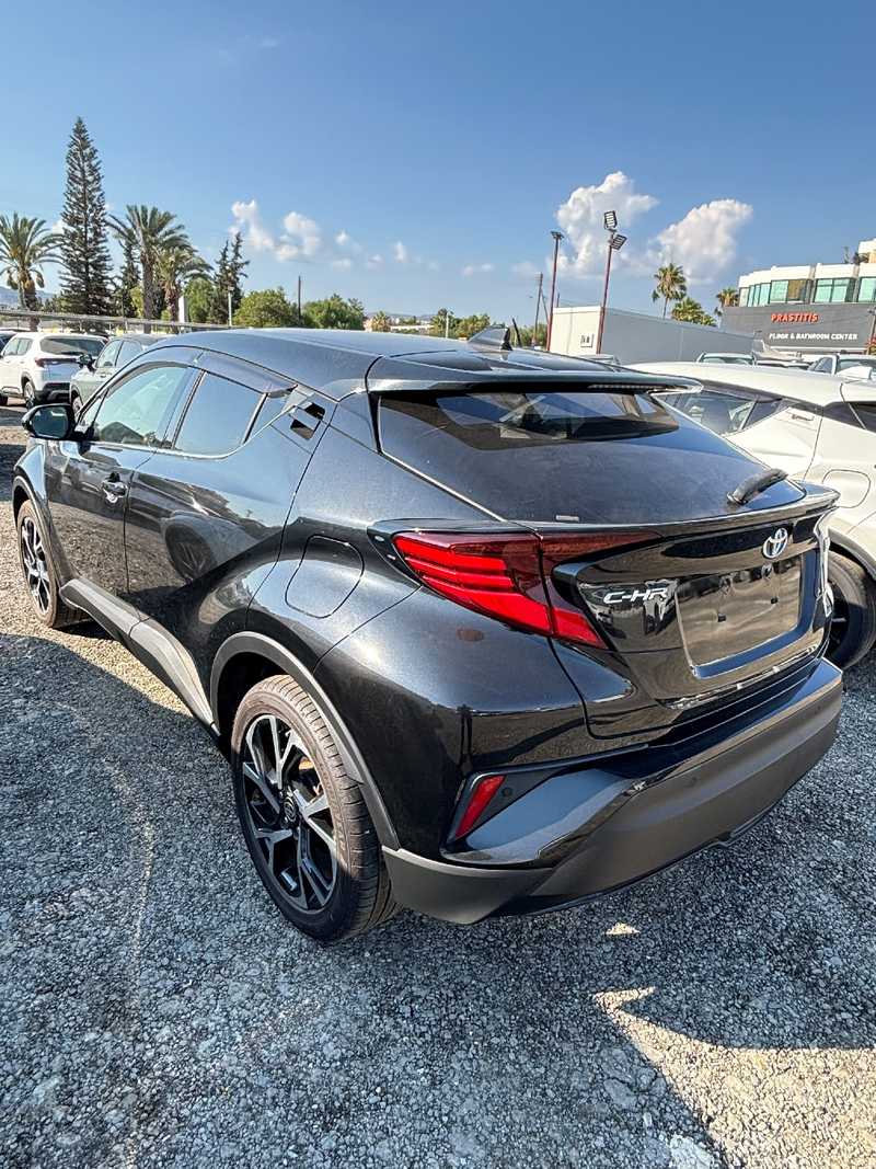2021 Toyota C-HR 1,8L 2021 Cyprus