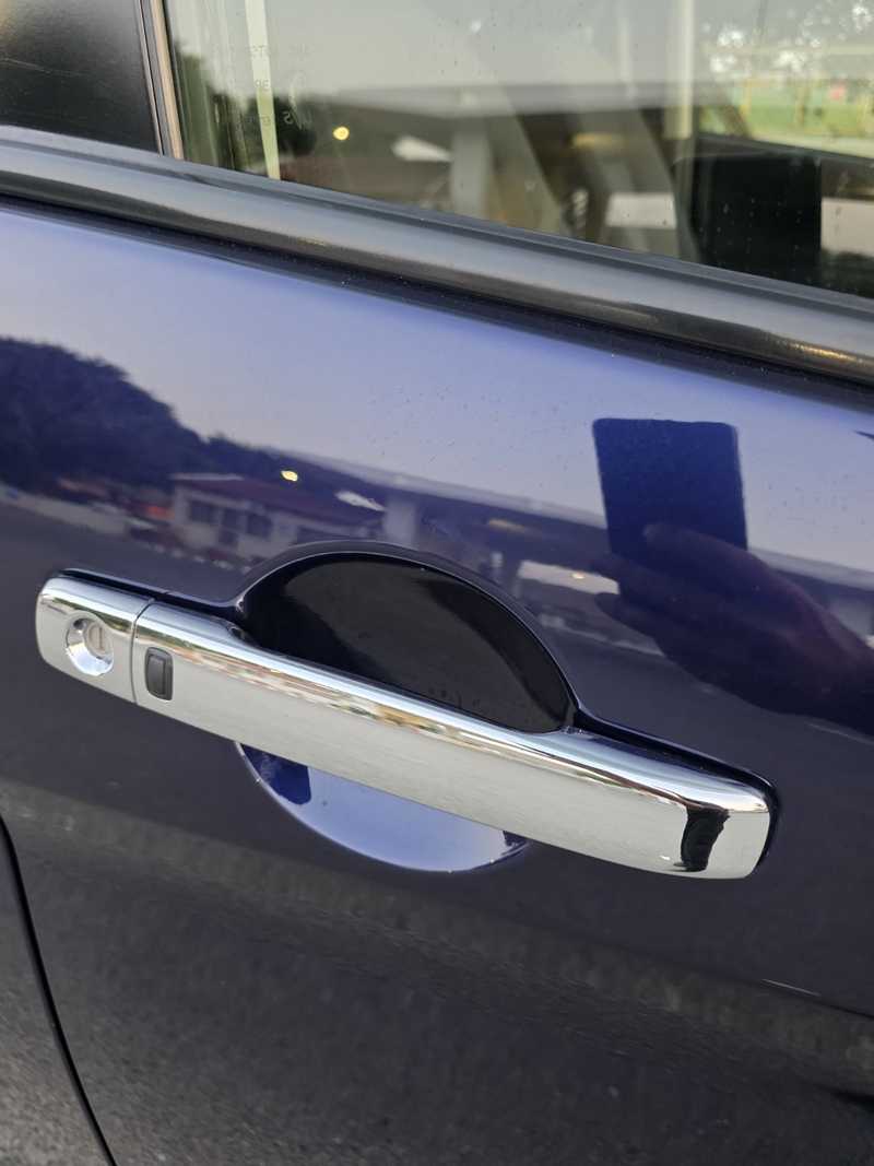2018 Nissan Serena 2,0L 2018 Cyprus