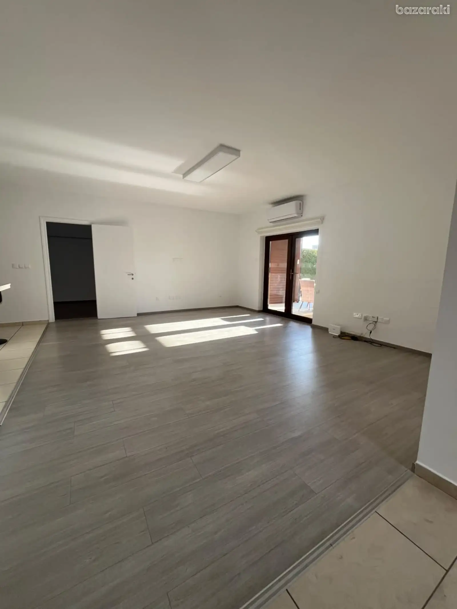 Villa — 5