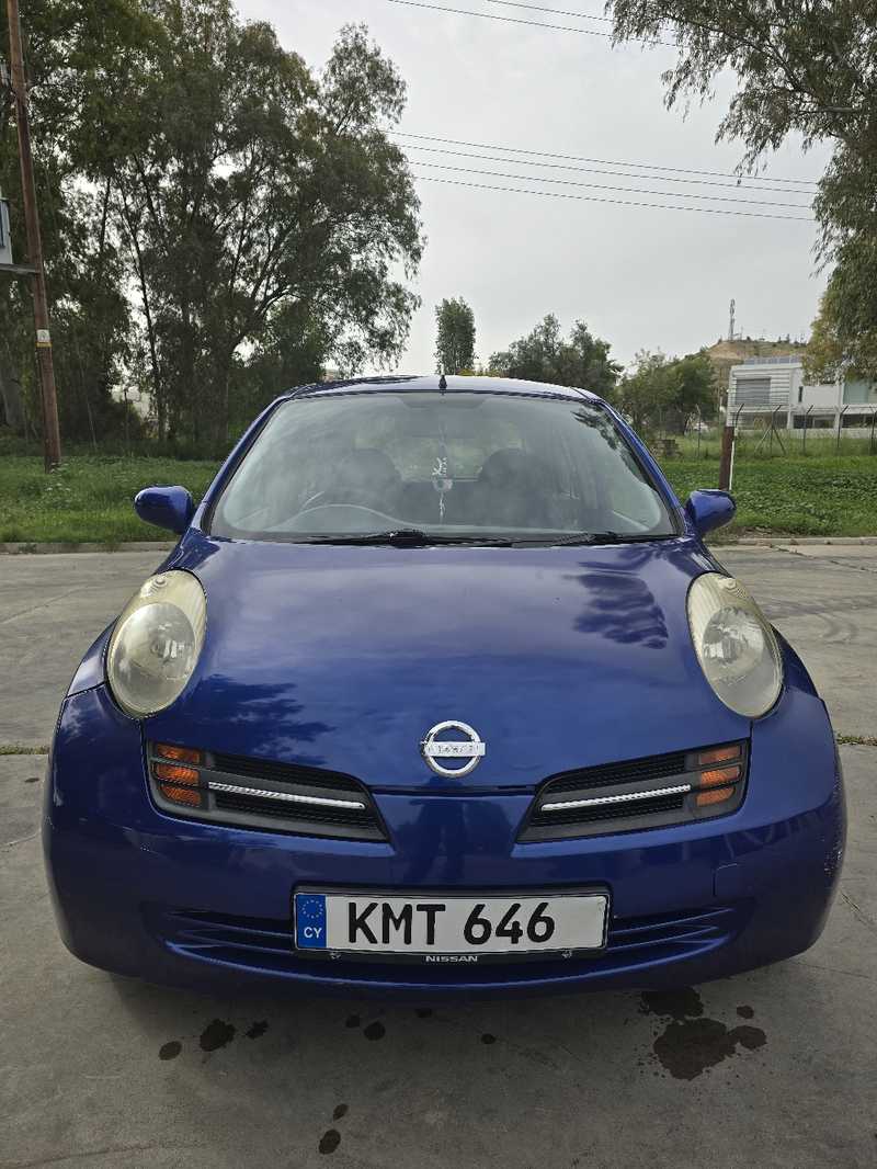 Nissan March 1,2L 2002