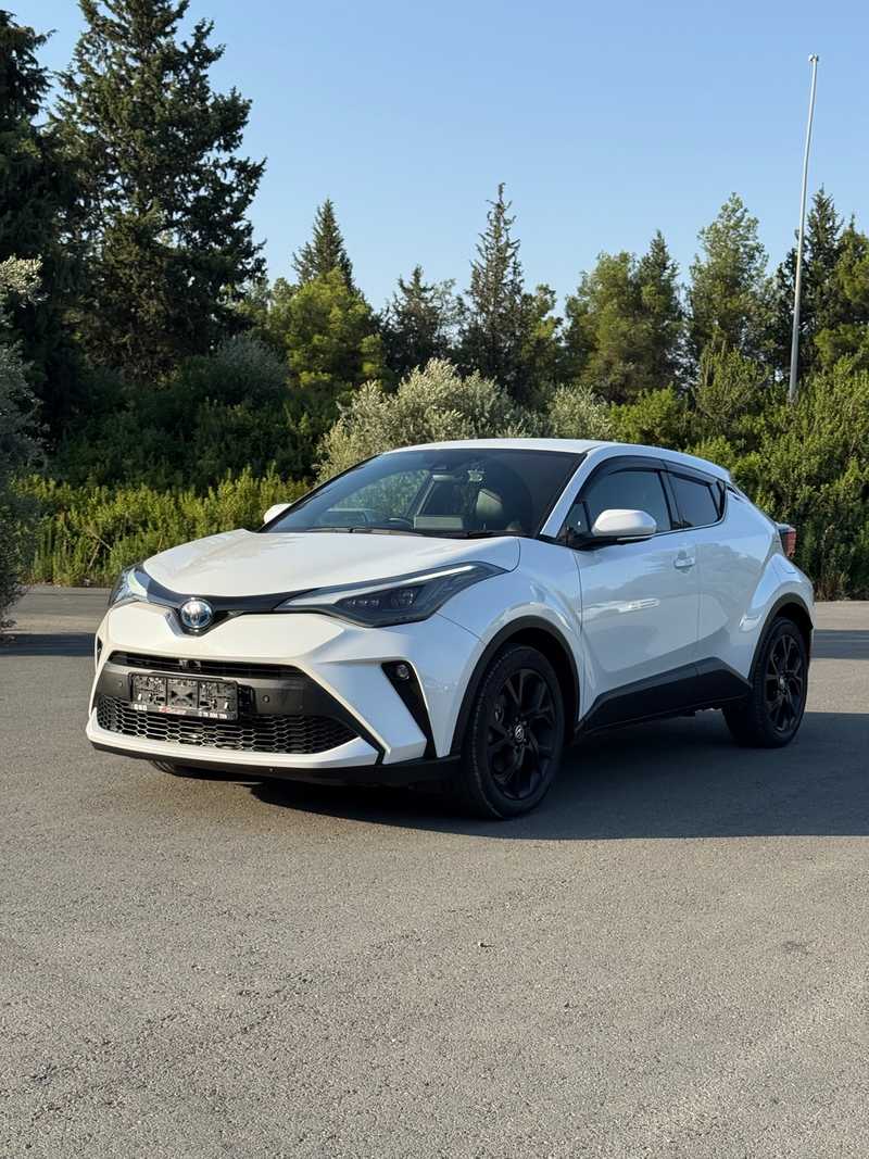 Toyota C-HR 1,8L 2023