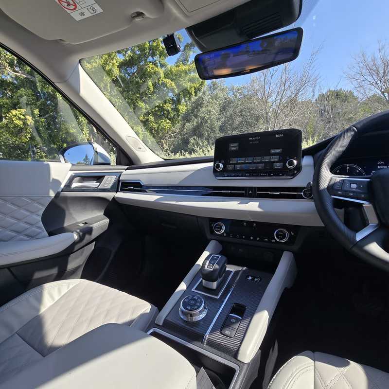 2022 Mitsubishi Outlander 2,4L 2022 Cyprus