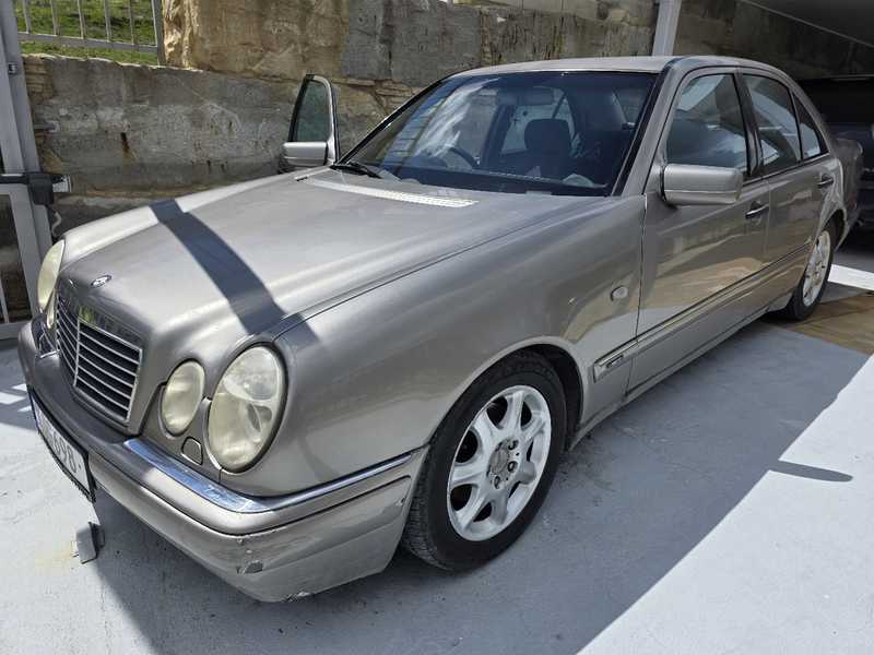 1999 Mercedes-Benz E-Class 2,0L 1999 Cyprus