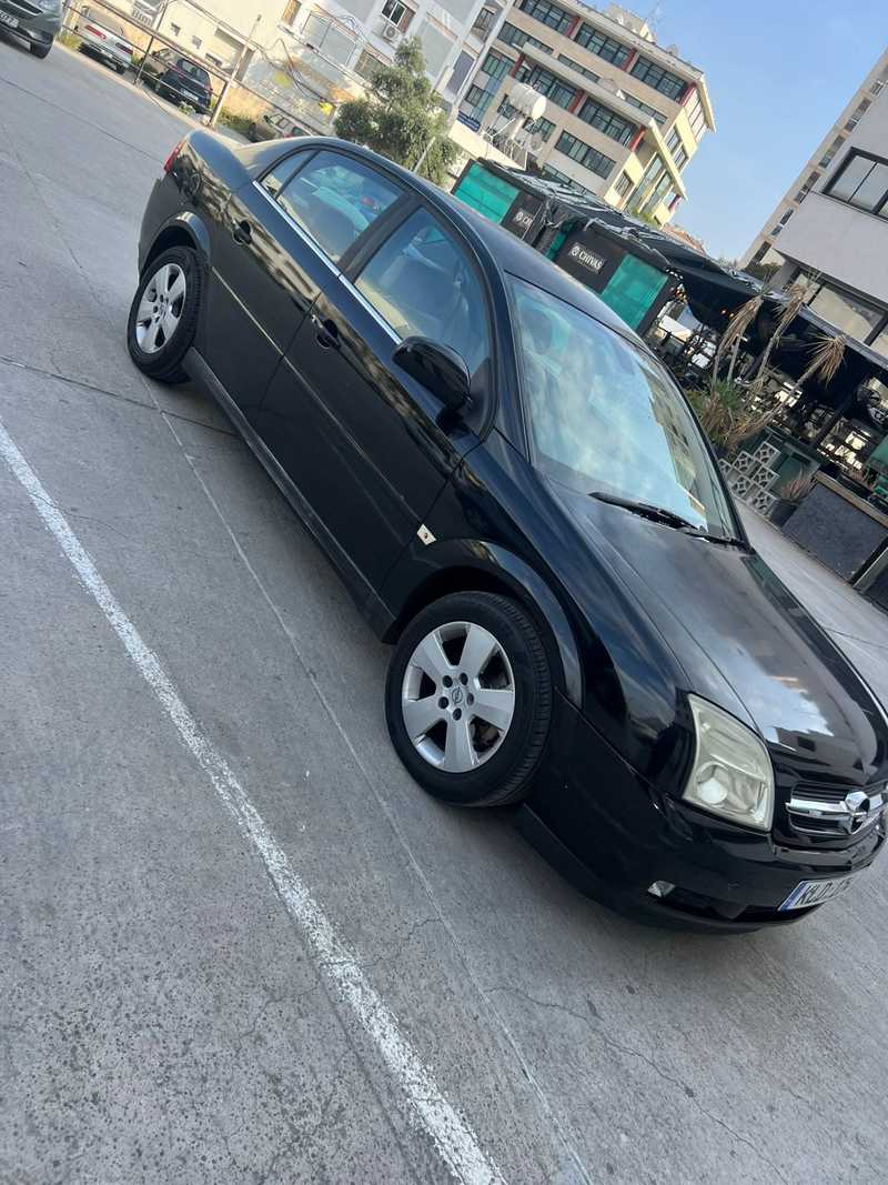 2005 Opel, Vauxhall Vectra 1,6L 2005 Cyprus