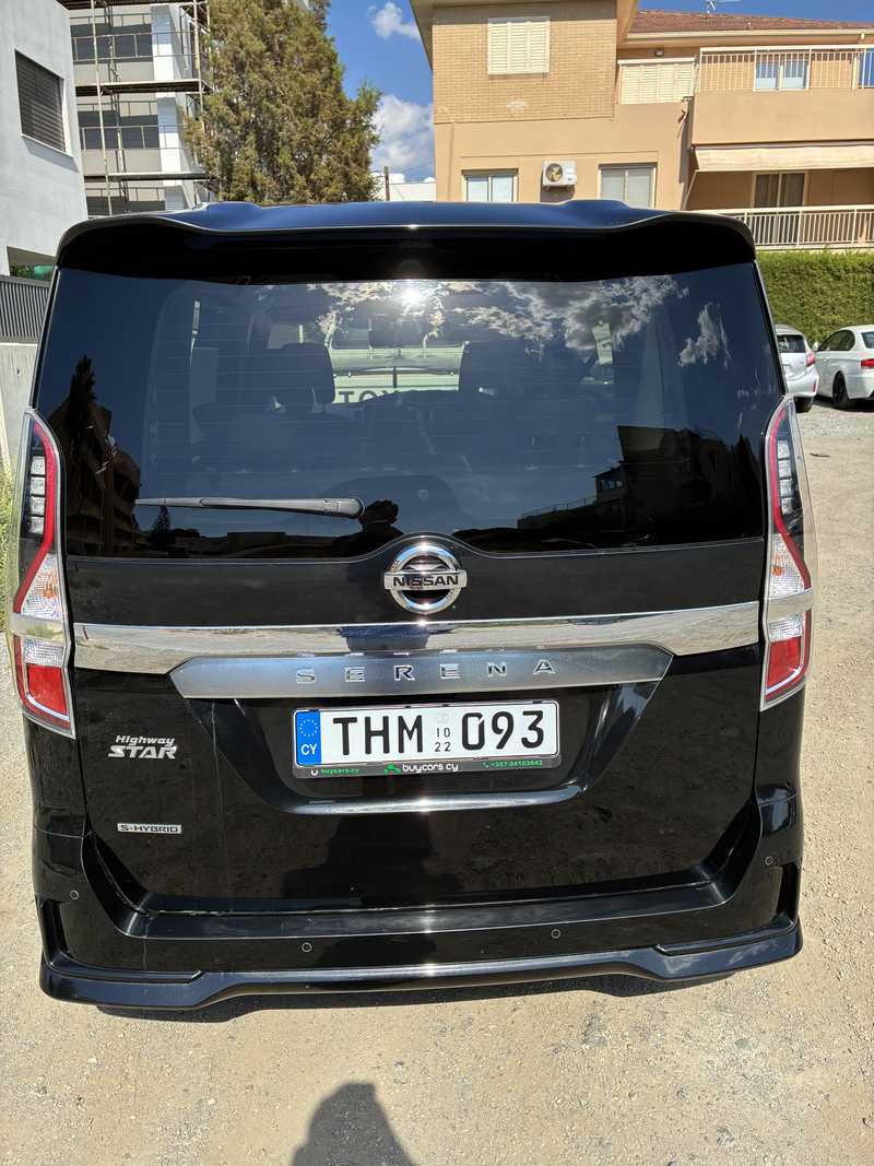 2022 Nissan Serena 2,0L 2022 Cyprus