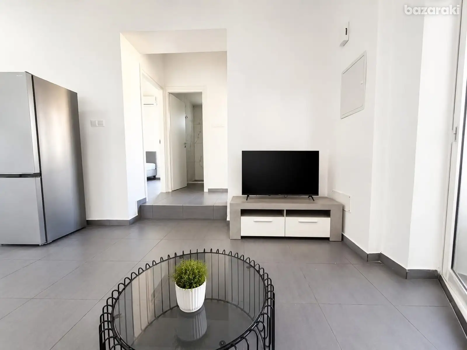 House, 2 bedrooms — 3