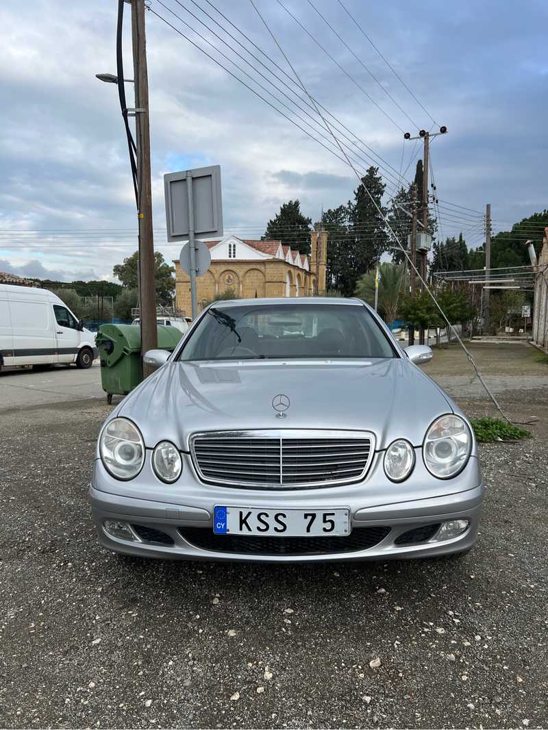 Mercedes-Benz E-Class 2,2L 2002