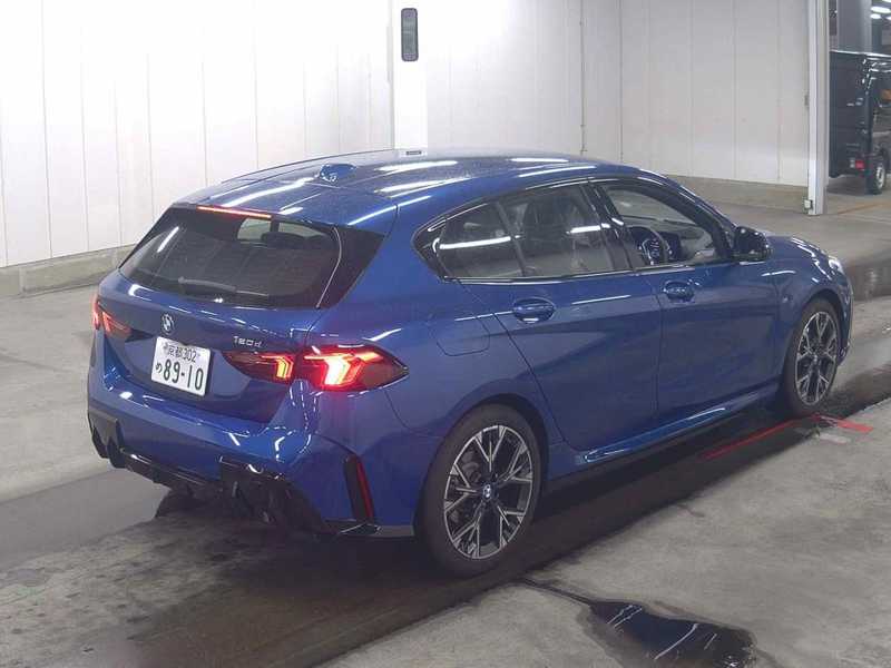 2025 BMW 1-Series 2,0L 2025 Cyprus