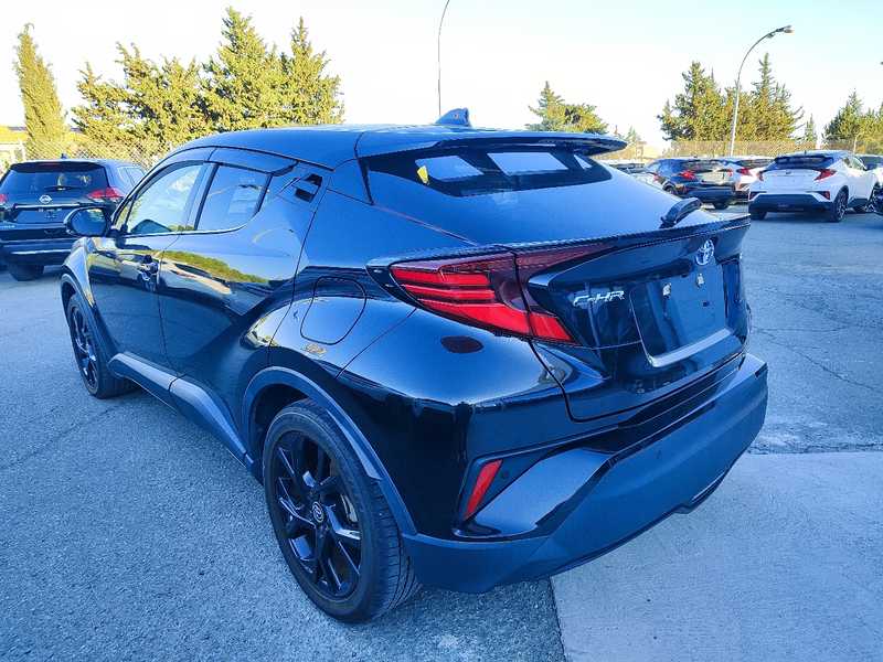 2022 Toyota C-HR 1,8L 2022 Cyprus