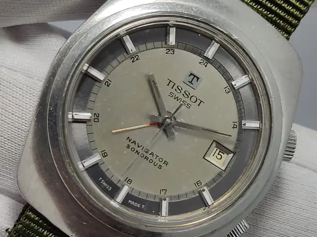Vintage tissot 40630-1x navigator sonorous alarm 37mm swiss automatic watch nato, Επαρχία Λεμεσού — Λεμεσός - Λινόπετρα
