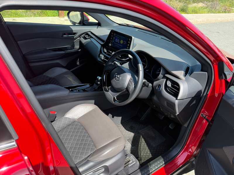 2019 Toyota C-HR 1,8L 2019 Cyprus