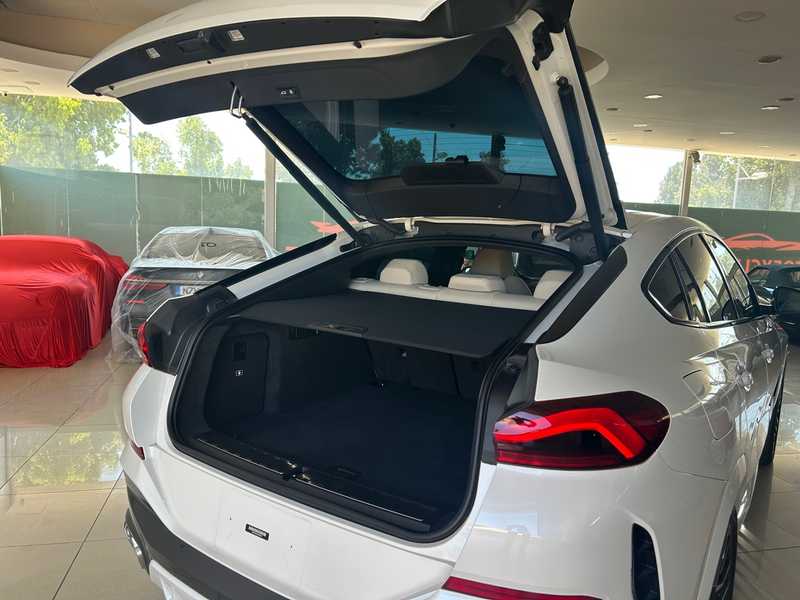 2021 BMW X6 3,0L 2021 Cyprus