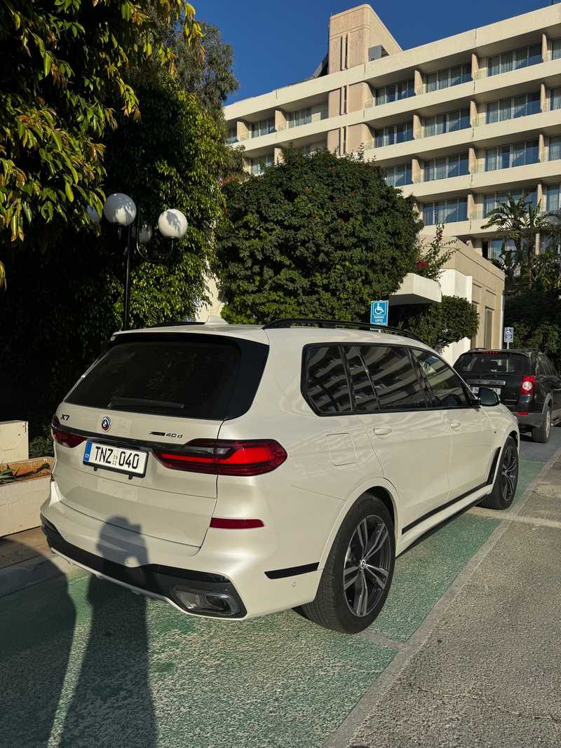 2022 BMW X7 3,0L 2022 Cyprus