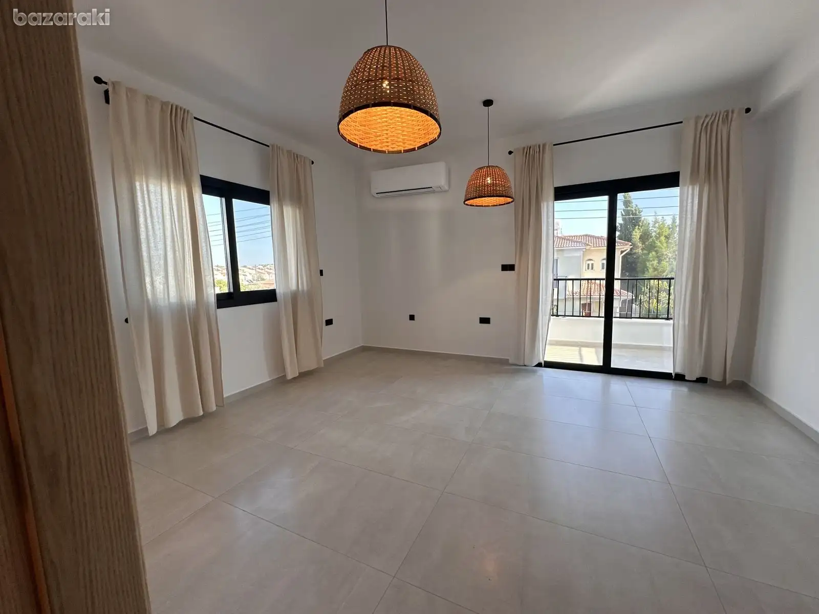 House, 4 bedrooms — 8