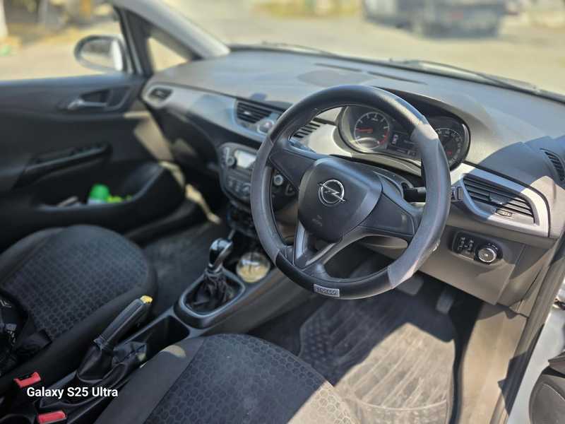 2017 Opel, Vauxhall Corsa 1,4L 2017 Cyprus
