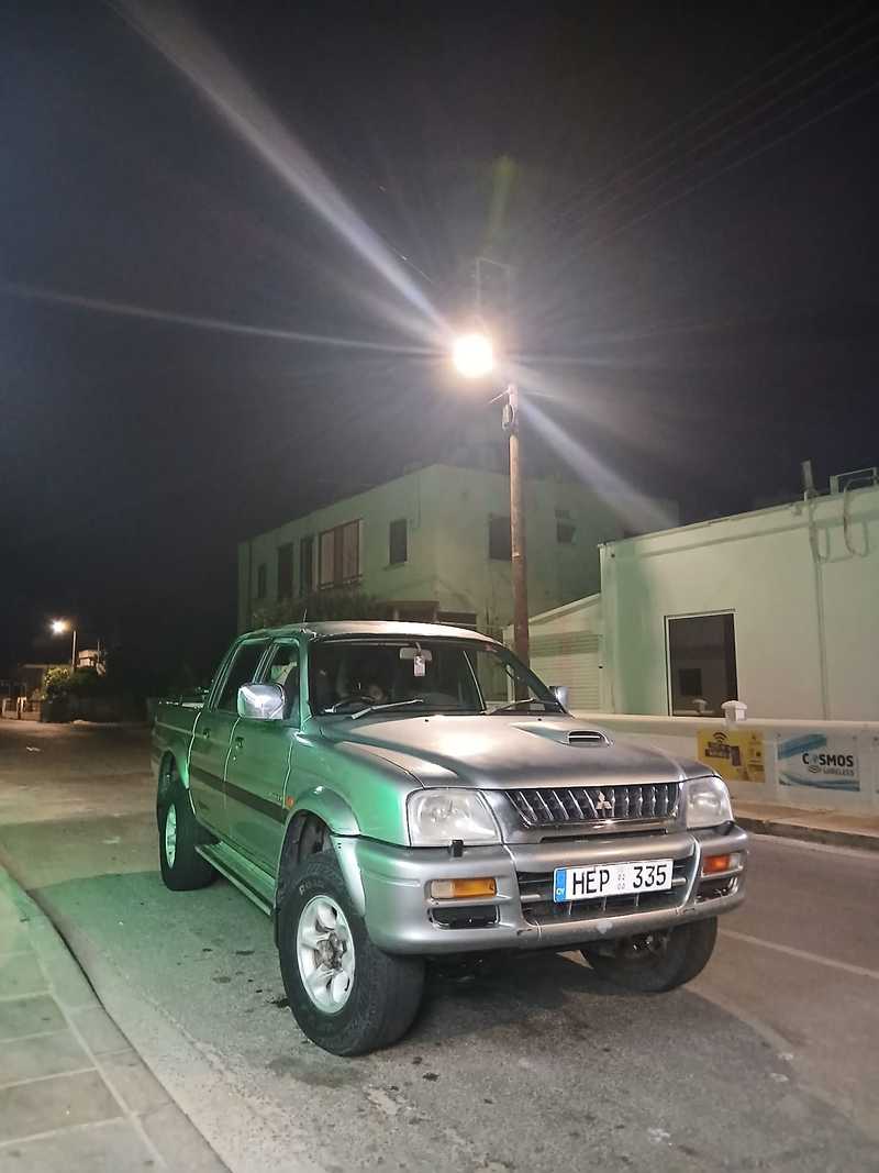 2002 Mitsubishi L200 2,5L 2002 Cyprus