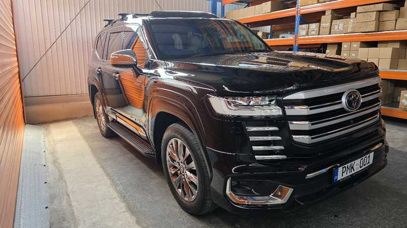 2022 Toyota Land Cruiser 300 3,3L 2022 Cyprus