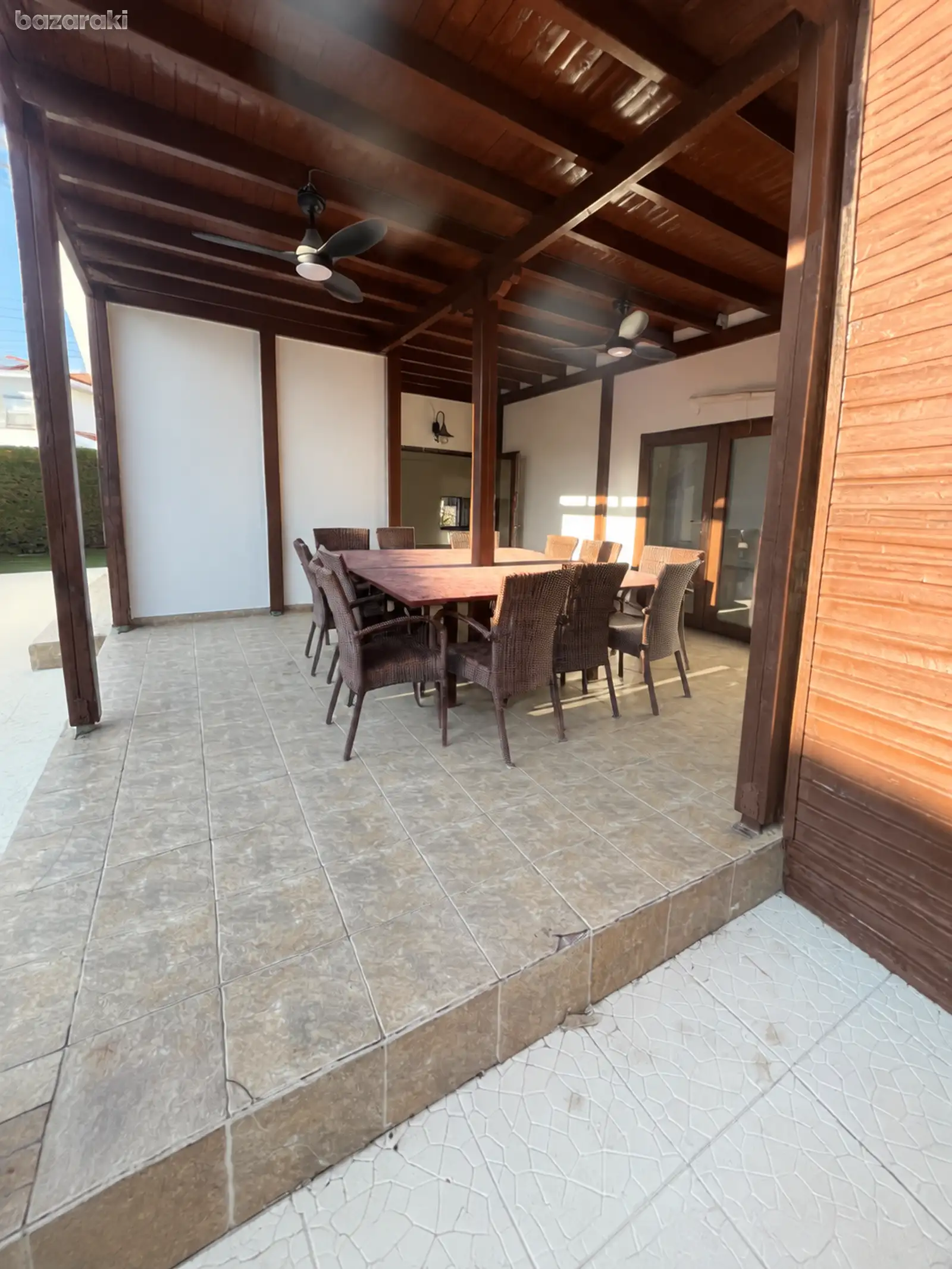 Villa — 10