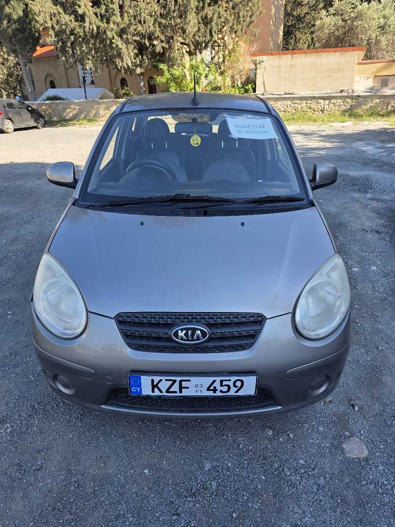 KIA Picanto 8,0L 2011