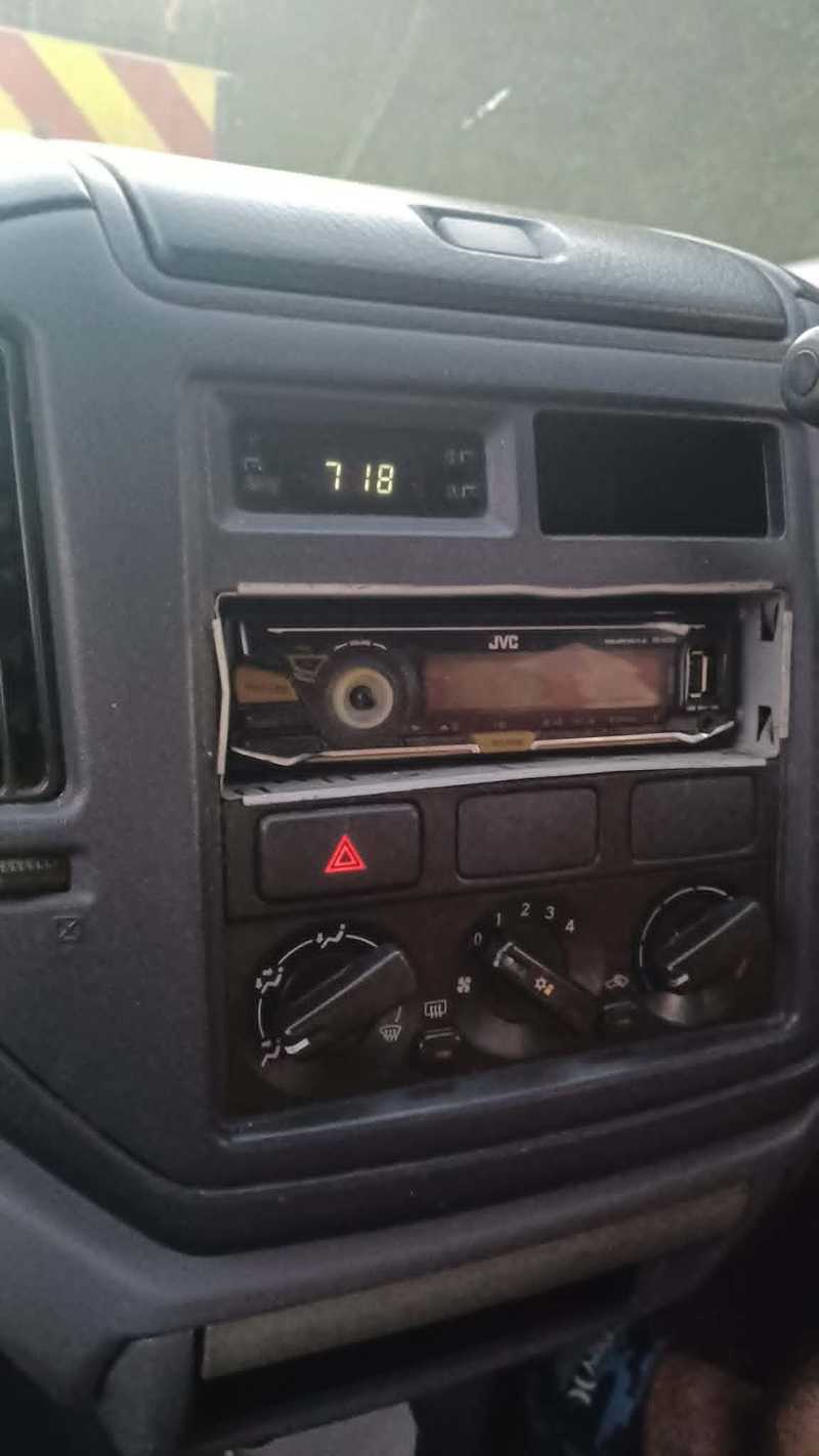 2001 Mitsubishi Dingo 1,3L 2001 Cyprus