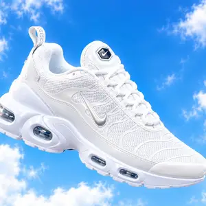 Sport shoes, Επαρχία Λευκωσίας — Λακατάμεια - Συνοικισμός Ανθούπολης