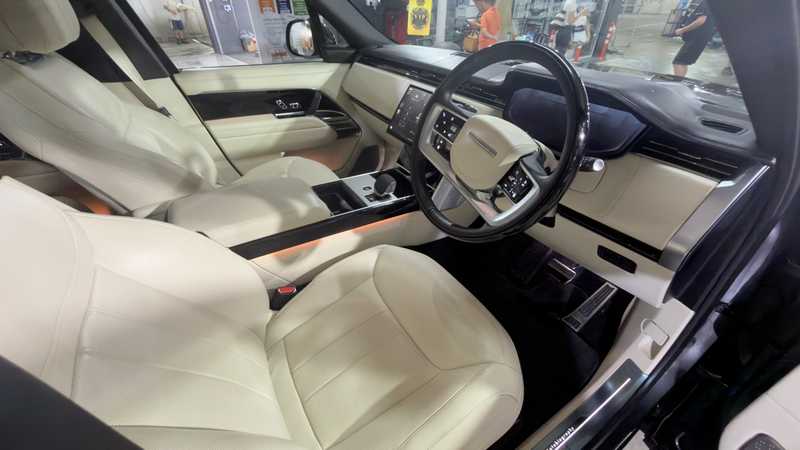 2024 Land Rover Range Rover 3,0L 2024 Cyprus
