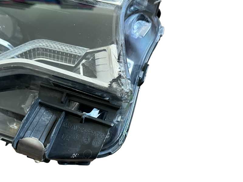 Bmw 5 g30 g31 oem right adaptive led headlight lamp rhd 8499126