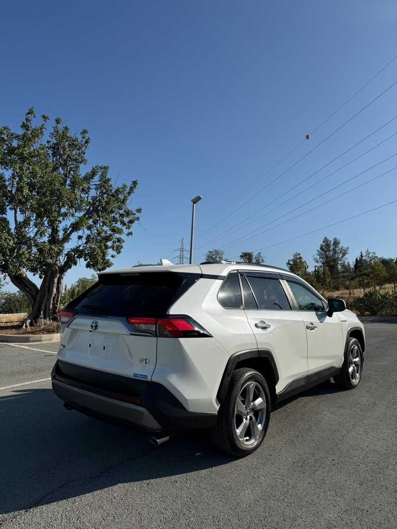 2021 Toyota RAV4 2,5L 2021 Cyprus