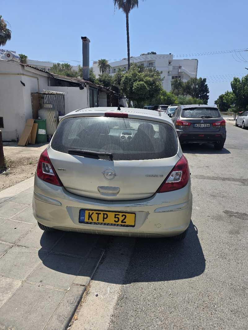 2009 Opel, Vauxhall Corsa 1,2L 2009 Cyprus