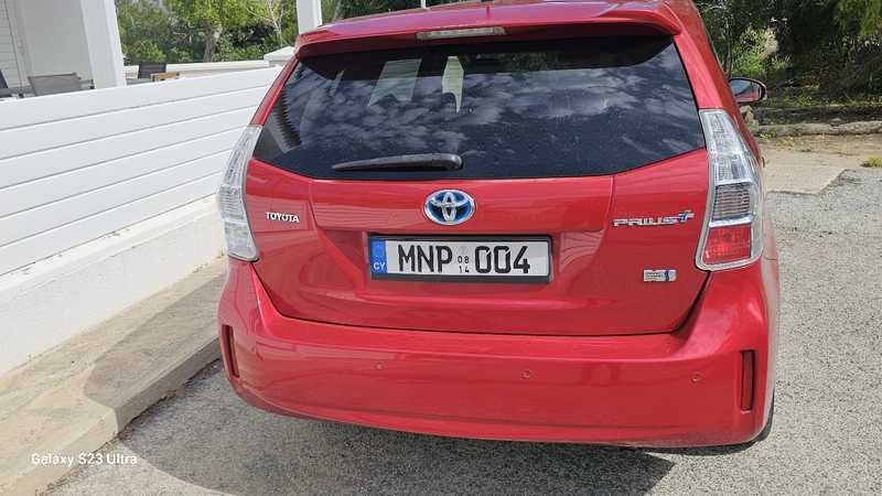 2014 Toyota Prius 1,8L 2014 Cyprus