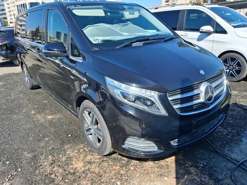 2021 Mercedes-Benz V-Class 2,2L 2021 Cyprus