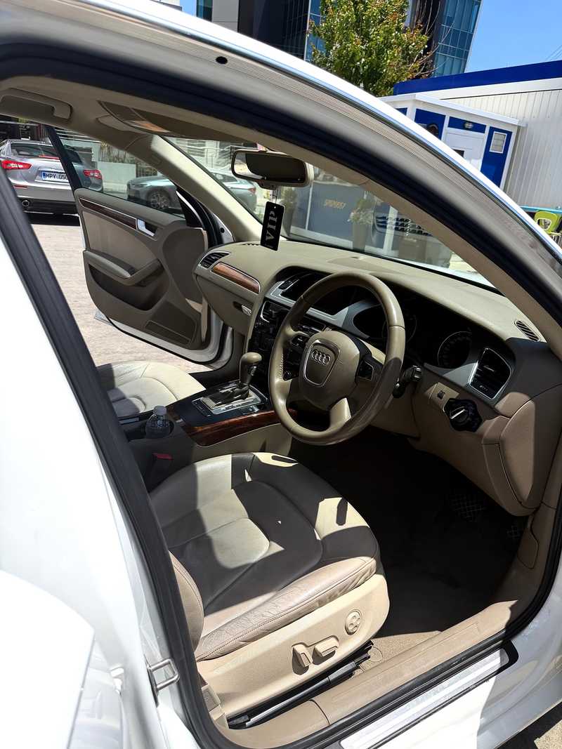 2010 Audi A4 1,8L 2010 Cyprus