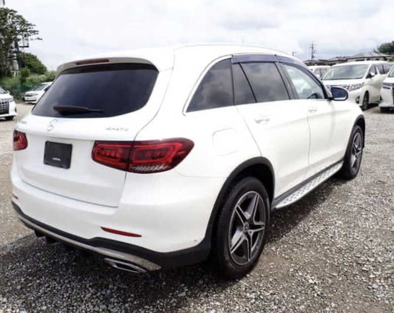 2022 Mercedes-Benz GLC-Class 2,0L 2022 Cyprus