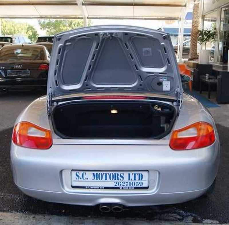 2001 Cars Classic 3,2L 2001 Cyprus