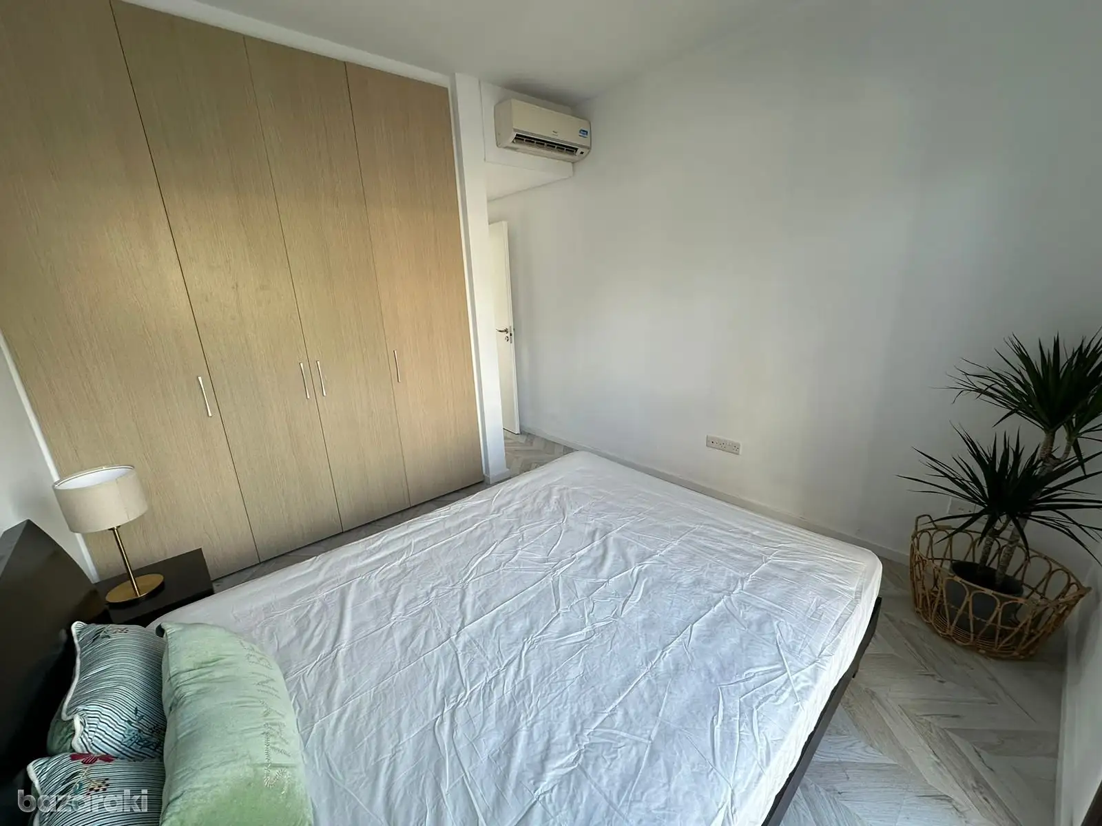 Maisonette, 3 bedrooms — 16