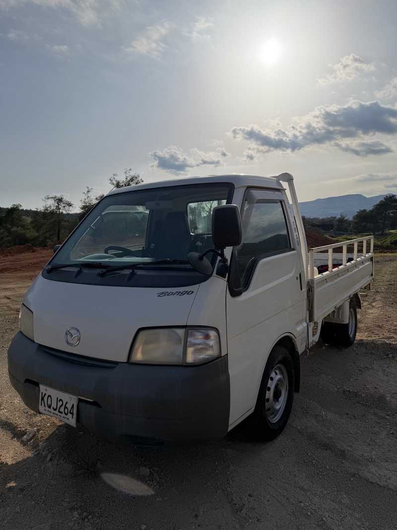 Mazda Bongo 1,8L 2004
