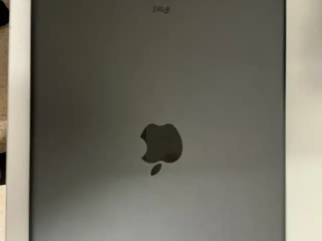 Apple ipad model 2270 8th generation 32gb, Famagusta — Kapparis