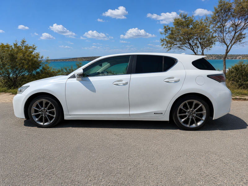 2013 Lexus CT 1,8L 2013 Cyprus