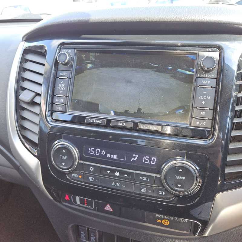 2016 Mitsubishi L200 2,5L 2016 Cyprus