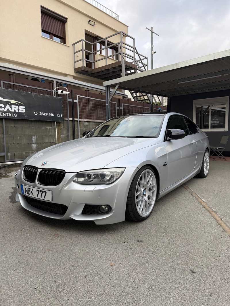 BMW 3-Series 3,0L 2011