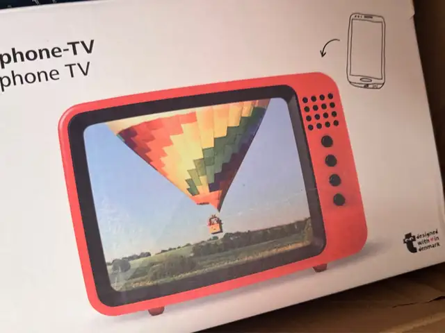 Flying tiger smartphone tv projector - screen enlargement gadget, Επαρχία Πάφου — Paphos - Άγιος Θεόδωρος