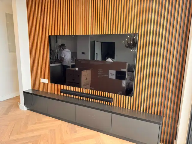 Lg oled, Limassol — Agios Athanasios