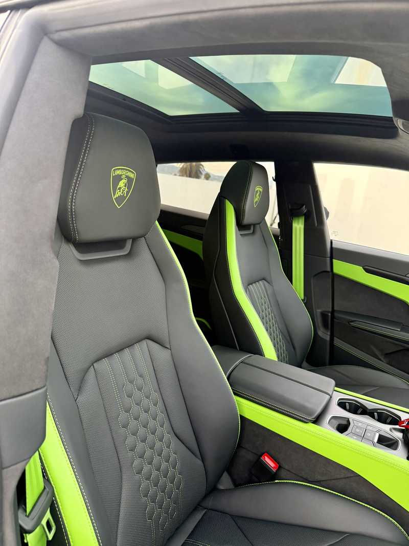 2025 Lamborghini Urus 4,0L 2025 Cyprus