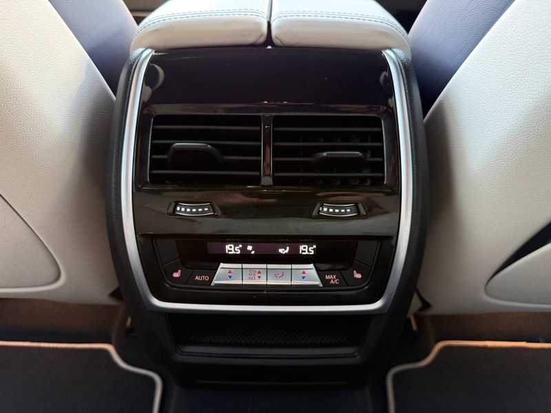 2022 BMW X6 3,0L 2022 Cyprus