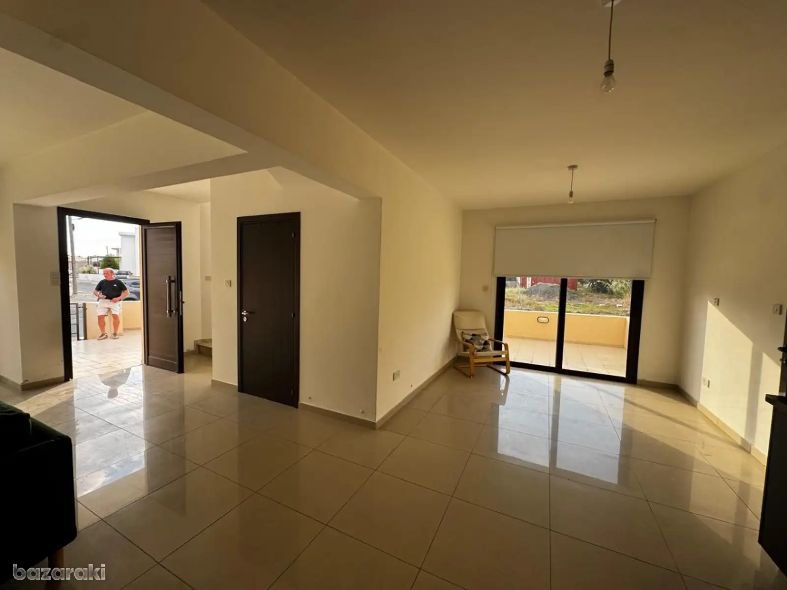 House, 3 bedrooms — 7