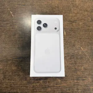 Iphone 17 pro max / 256gb / silver, Larnaca — Larnaka - Finikoudes