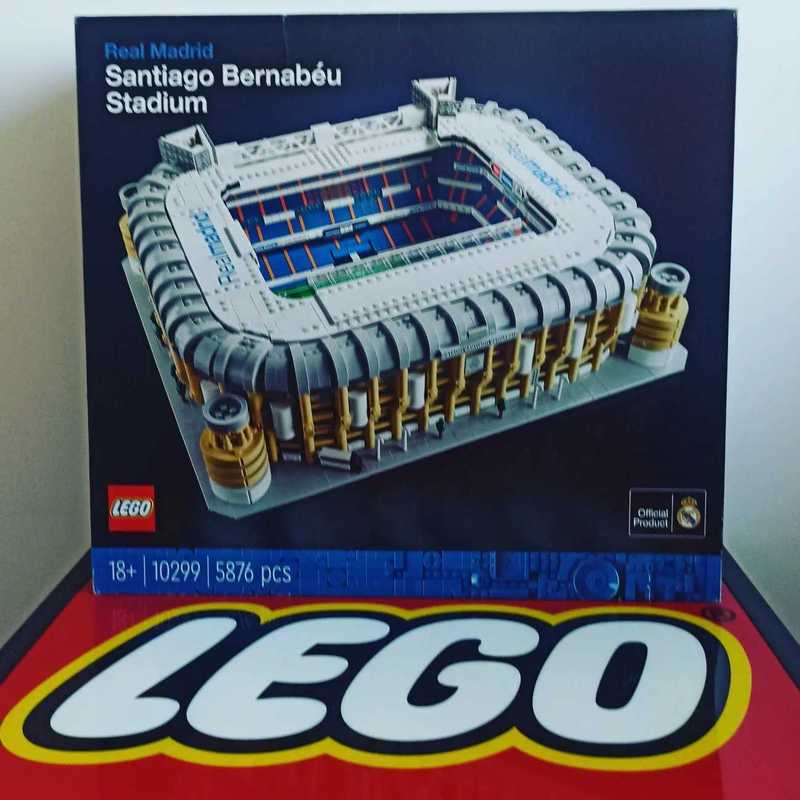 Lego 10299 icons real madrid santiago bernabéu stadium €699,99