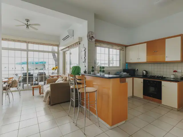 4-bedroom detached house for sale, Nicosia — Agios Dometios - Agios Georgios - 13