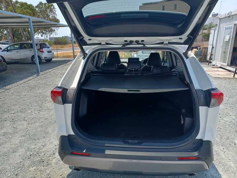 2019 Toyota RAV4 2,5L 2019 Cyprus